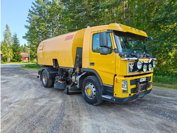 Lakaisuauto BUCHER