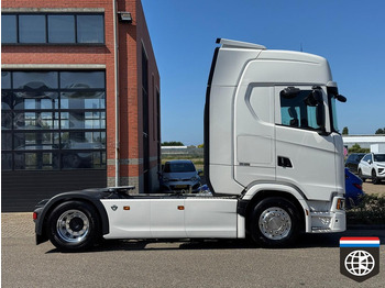 Vetopöytäauto Scania 590 S DOUBLE PTO - FULL SPOILER - NEW: kuva Vetopöytäauto Scania 590 S DOUBLE PTO - FULL SPOILER - NEW Vetopöytäauto Scania 590 S DOUBLE PTO - FULL SPOILER - NEW: kuva Vetopöytäauto Scania 590 S DOUBLE PTO - FULL SPOILER - NEW