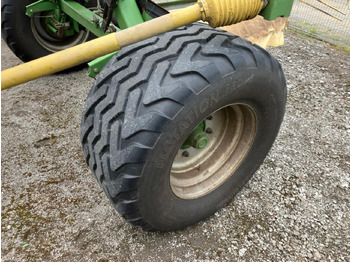 Pöyhin Krone SWADRO 1400: kuva Pöyhin Krone SWADRO 1400