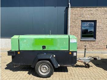 Ilmakompressori Ingersoll Rand 771 John Deere 7000 L / min 8.6 bar Mobiele Diesel Schroefcompressor: kuva Ilmakompressori Ingersoll Rand 771 John Deere 7000 L / min 8.6 bar Mobiele Diesel Schroefcompressor