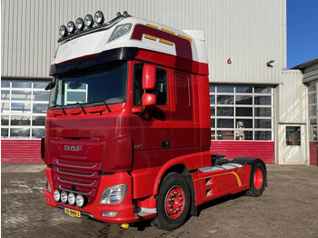Vetopöytäauto DAF XF 480