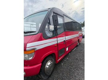 Minibussi MERCEDES-BENZ