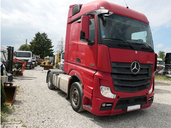 Vetopöytäauto MERCEDES-BENZ Actros 1845