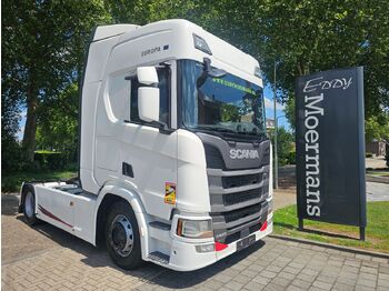 Vetopöytäauto SCANIA R 450
