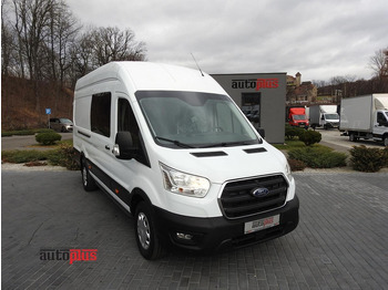 Minibussi FORD Transit