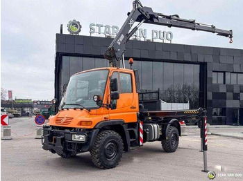Kippiauto kuorma-auto UNIMOG U300