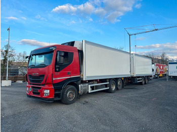 Vetopöytäauto IVECO Stralis 420