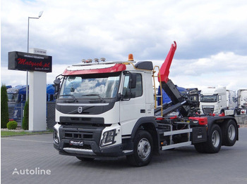 Koukkulava kuorma-auto VOLVO FMX 450
