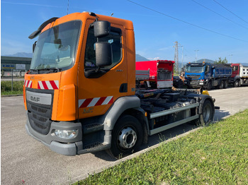 Koukkulava kuorma-auto DAF LF 280