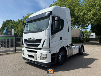 Vetopöytäauto IVECO