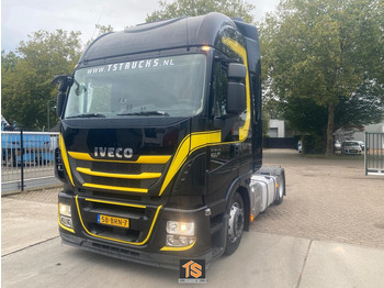 Vetopöytäauto IVECO Stralis