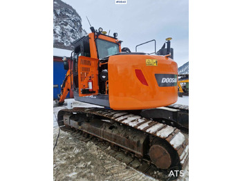 Kaivuri DOOSAN DX235