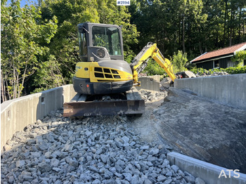 Telakaivukone NEW HOLLAND