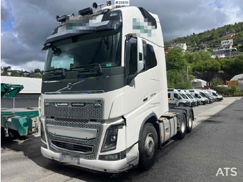 Vetopöytäauto Volvo FH650: kuva Vetopöytäauto Volvo FH650
