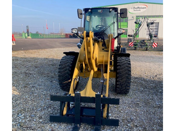 Pyöräkuormaaja CATERPILLAR 908H