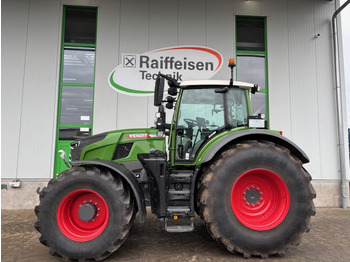 Traktori FENDT 724 Vario