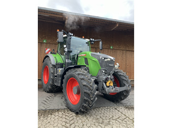 Traktori FENDT 728 Vario