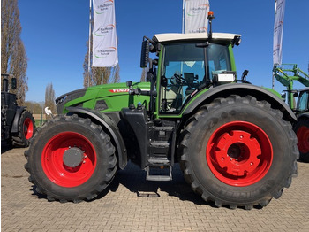 Traktori FENDT 930 Vario