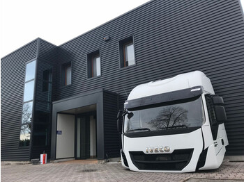 Ohjaamo ja sisustus IVECO Stralis
