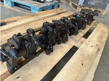 Moottori ja osat - Kuorma-auto VOLVO ROLLER ASSY D13: kuva Moottori ja osat - Kuorma-auto VOLVO ROLLER ASSY D13