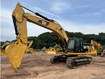 Telakaivukone CATERPILLAR 330DL