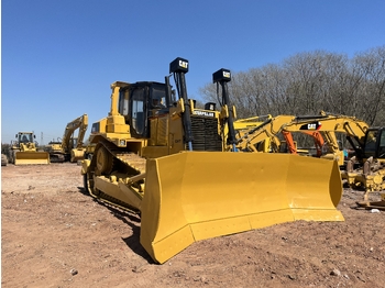 Puskutraktori CATERPILLAR D8R