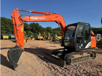Minikuormaaja HITACHI ZX70