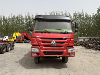 Kippiauto kuorma-auto kuljetusta varten siilo SINOTRUK Howo Dump truck 371: kuva Kippiauto kuorma-auto kuljetusta varten siilo SINOTRUK Howo Dump truck 371