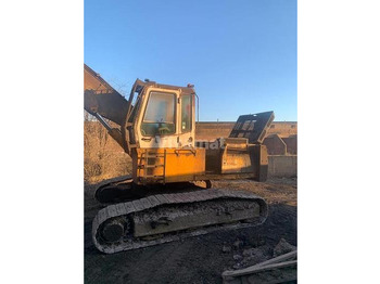 Kaivuri LIEBHERR R 934