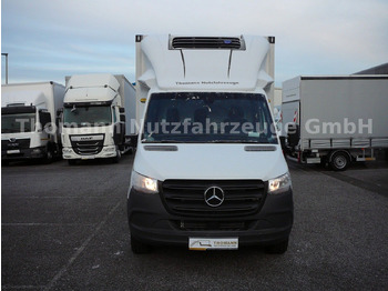 Kylmäauto Mercedes-Benz Sprinter 317 CDI Kühlkoffer Xarios 300 LBW: kuva Kylmäauto Mercedes-Benz Sprinter 317 CDI Kühlkoffer Xarios 300 LBW Kylmäauto Mercedes-Benz Sprinter 317 CDI Kühlkoffer Xarios 300 LBW: kuva Kylmäauto Mercedes-Benz Sprinter 317 CDI Kühlkoffer Xarios 300 LBW