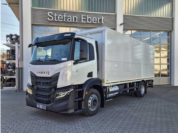 Juomien kuljetukseen kuorma-auto IVECO S-WAY