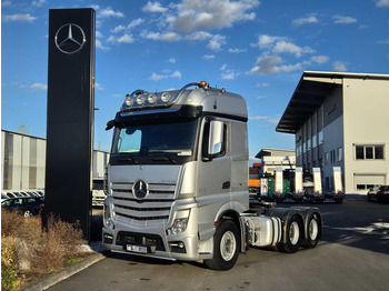 Vetopöytäauto MERCEDES-BENZ Actros 2658