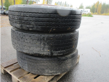 Täydellinen pyörä - Rakennuskoneet Renkaat vanteilla 295/80 R22,5 3kpl: kuva Täydellinen pyörä - Rakennuskoneet Renkaat vanteilla 295/80 R22,5 3kpl