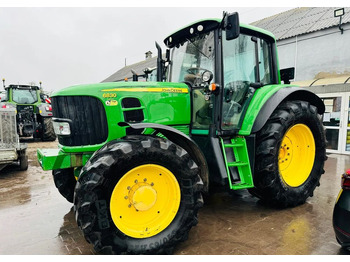 Traktori JOHN DEERE 6830