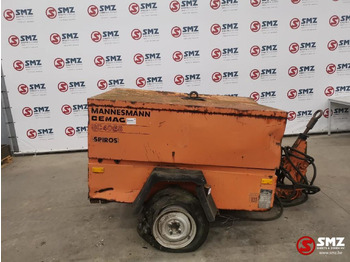 Ilmakompressori DEMAG