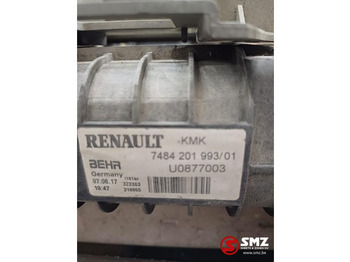 Jäähdytin - Kuorma-auto Renault Occ radiator + intercooler Renault: kuva Jäähdytin - Kuorma-auto Renault Occ radiator + intercooler Renault