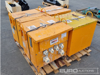 Rakennustarvikkeet 110 Volt Transformer (4 of): kuva Rakennustarvikkeet 110 Volt Transformer (4 of)