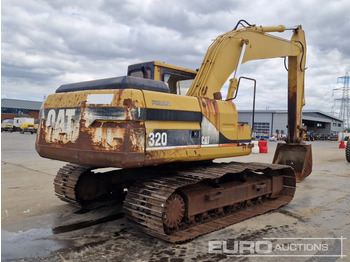 Telakaivukone CAT 320: kuva Telakaivukone CAT 320