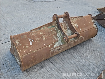 Kauha Rhinox 60" Ditching Bucket 45mm Pin to suit 4-6 Ton Excavator: kuva Kauha Rhinox 60" Ditching Bucket 45mm Pin to suit 4-6 Ton Excavator Kauha Rhinox 60" Ditching Bucket 45mm Pin to suit 4-6 Ton Excavator: kuva Kauha Rhinox 60" Ditching Bucket 45mm Pin to suit 4-6 Ton Excavator