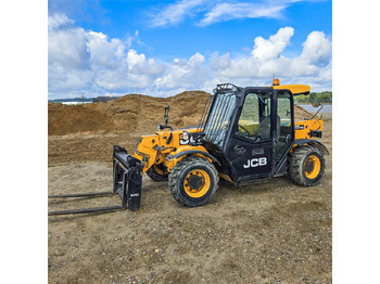 Kurottaja JCB