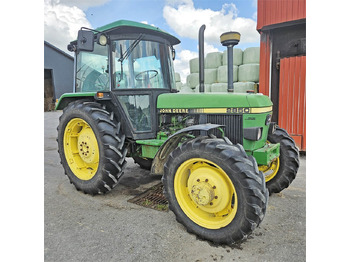 Traktori JOHN DEERE 2850