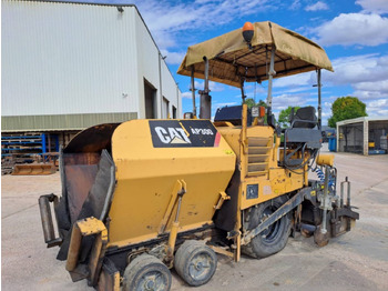 Asfalttilevittimet CATERPILLAR AP300