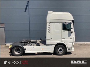 Vetopöytäauto DAF XF 480