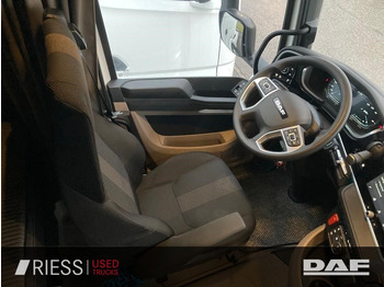Vetopöytäauto DAF XG 480 FT 4x2 Intarder: kuva Vetopöytäauto DAF XG 480 FT 4x2 Intarder