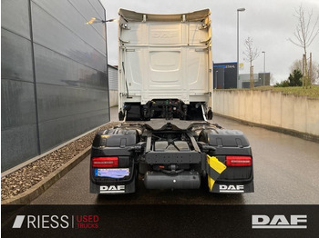 Vetopöytäauto DAF XG 480 FT 4x2 Intarder: kuva Vetopöytäauto DAF XG 480 FT 4x2 Intarder