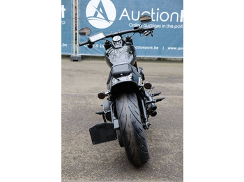 Moottoripyörä Harley-Davidson Fat Bob: kuva Moottoripyörä Harley-Davidson Fat Bob