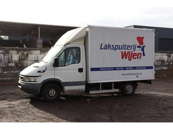 Pakettiauto IVECO Daily