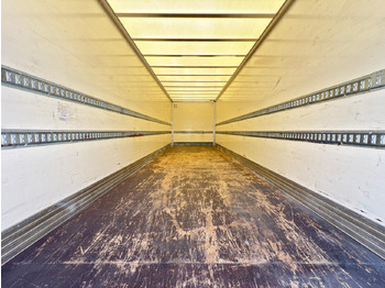 Umpikori kuorma-auto RENAULT D19.280 E6 (VAN): kuva Umpikori kuorma-auto RENAULT D19.280 E6 (VAN)