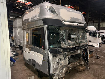 Ohjaamo ja sisustus DAF XF