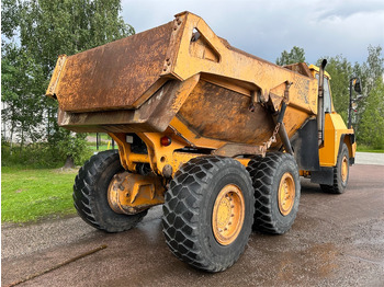 Nivelkippiauto Moxy MT25: kuva Nivelkippiauto Moxy MT25